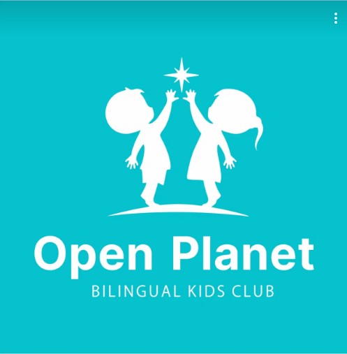 Логотип Летний языковой городской лагерь OpenPlanetClub